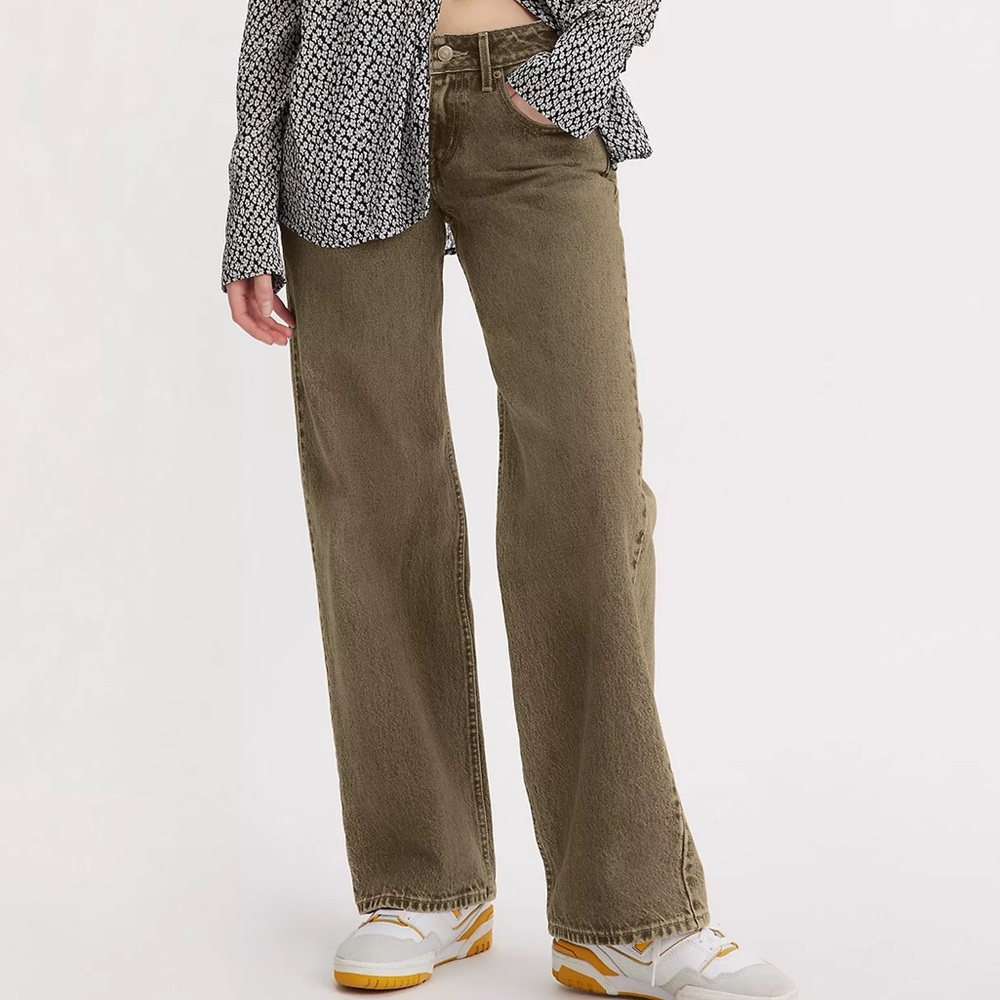 Levi's Women's Khaki Wide Leg Jeans